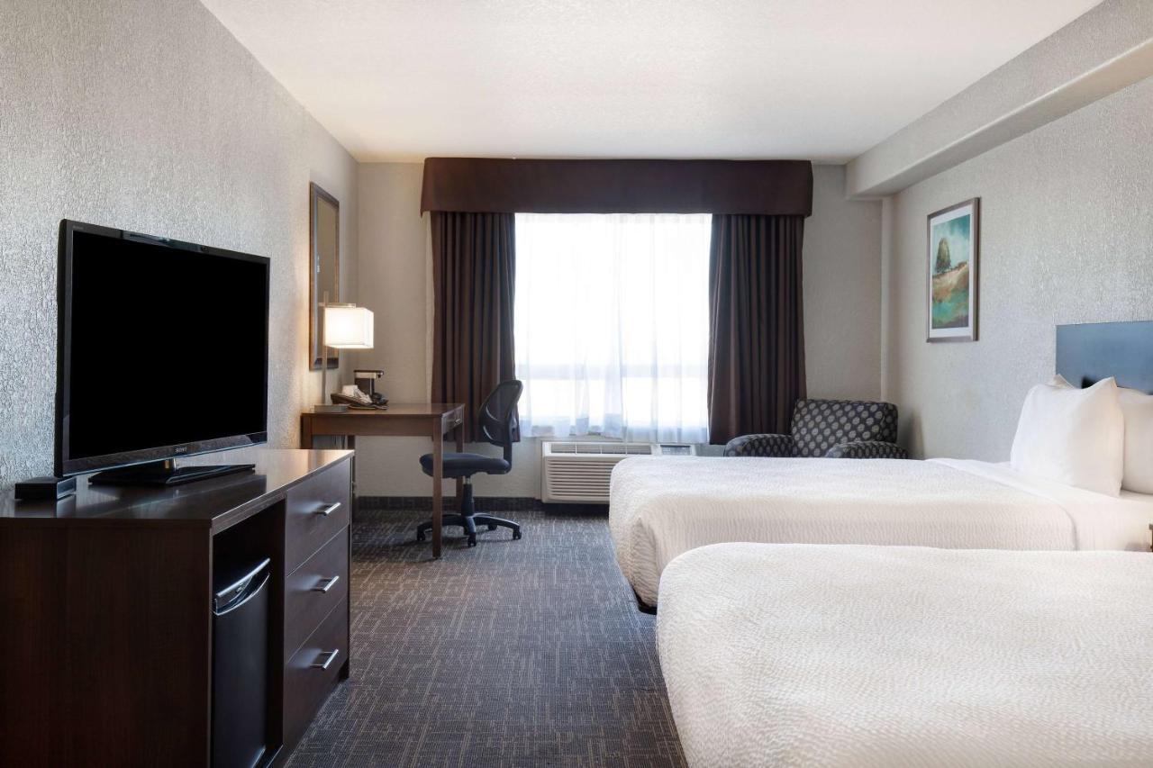 Days Inn & Suites By Wyndham יורקטון מראה חיצוני תמונה